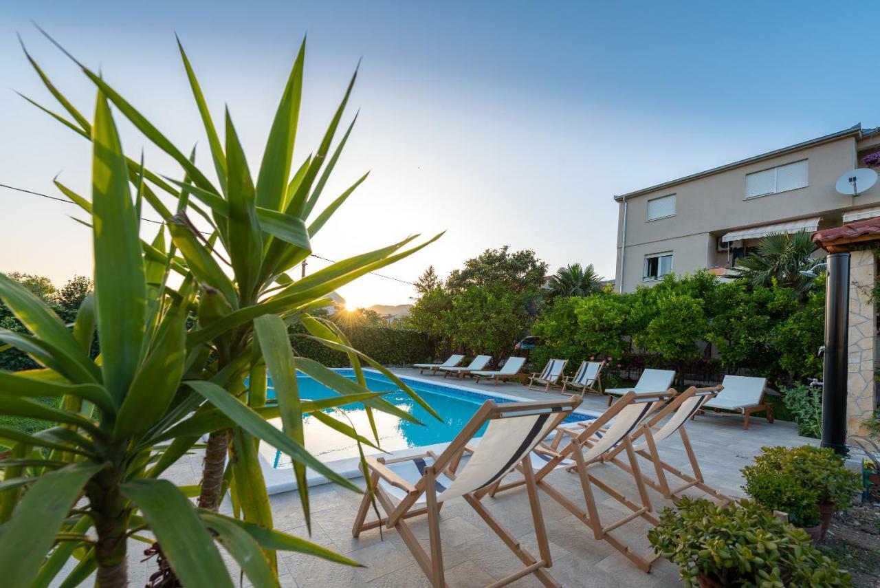 Villa Apartments Duje Kaštela Exterior foto